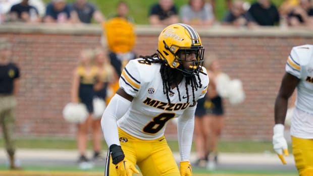 Missouri LB Ty'Ron Hopper